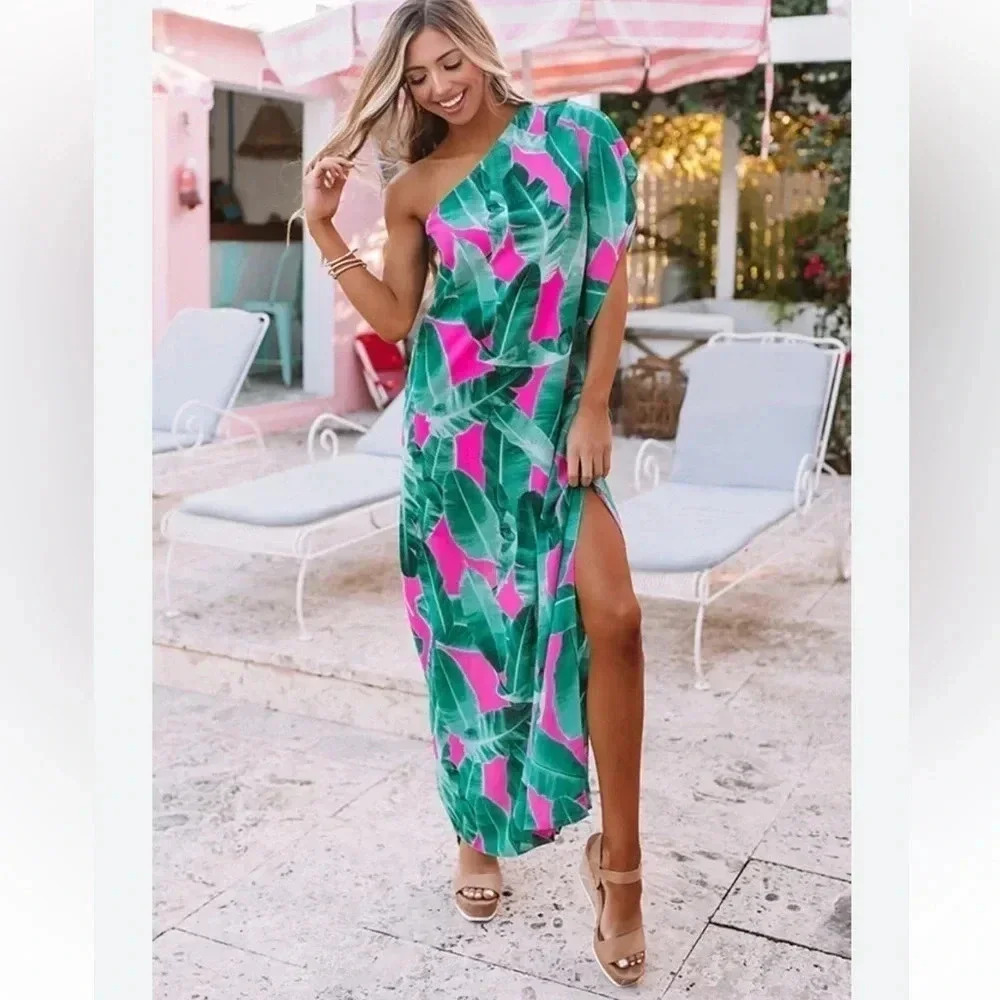 Buddy Love | Major Flair Maxi Dress in Palm Leaf Green - Size Small
